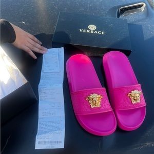 Versace slides